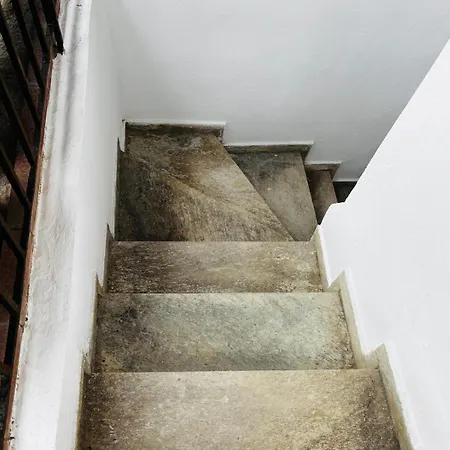 بيت للعطل House On The